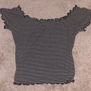 SOLD🛑Women’s off the shoulder striped top
